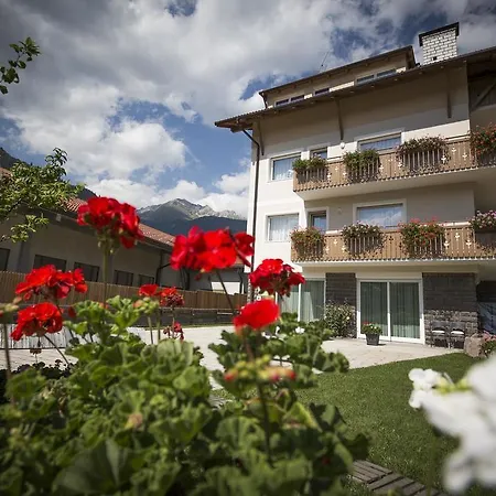Rose Di Bosco Bed & Breakfast Predazzo